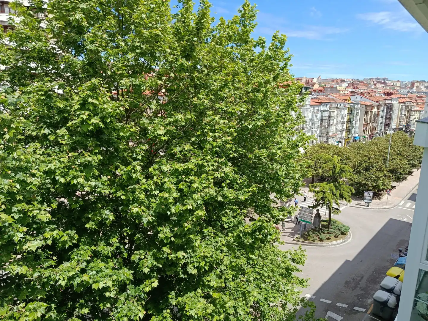 Vista exterior de Piso en venta en Santander con Amueblado, Horno y Lavadora