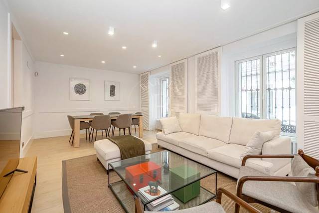 Piso en Venta en Justicia - Chueca