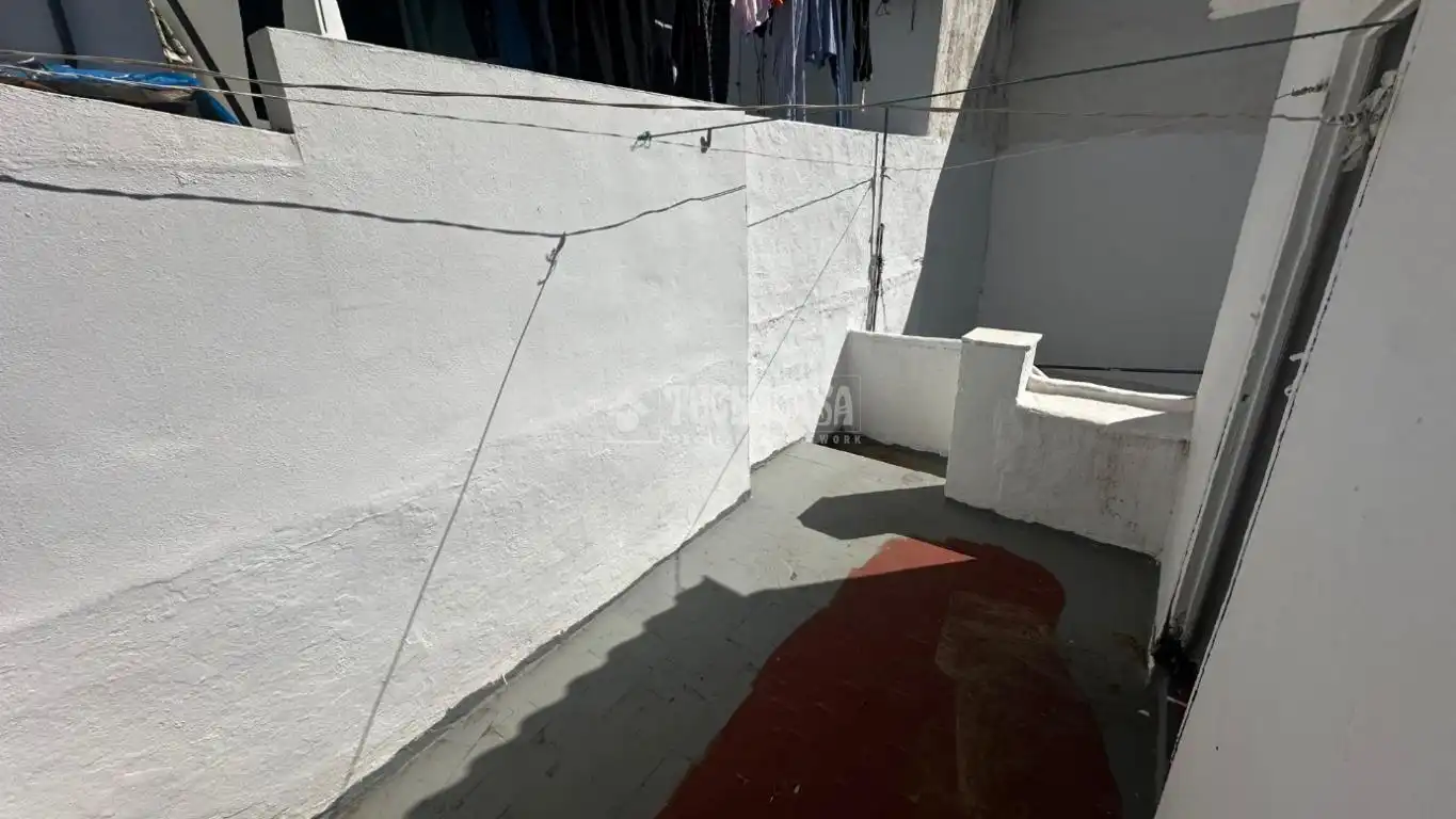 Terrasse von Einfamilien-Reihenhaus zum Verkauf in Marbella mit Terrasse und Möbliert
