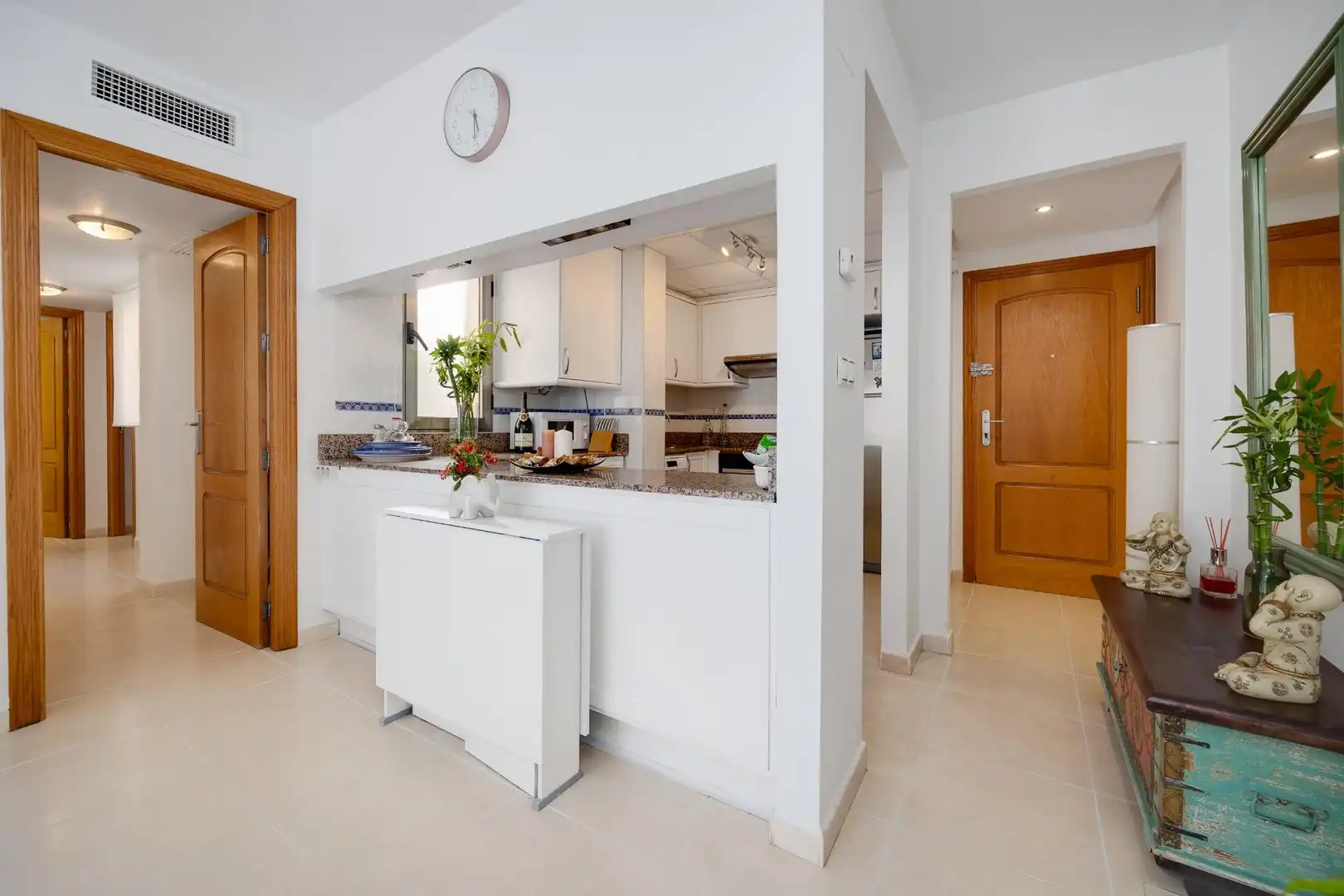 Penthouse with pool for sale in Playa de los Locos, imagen 13