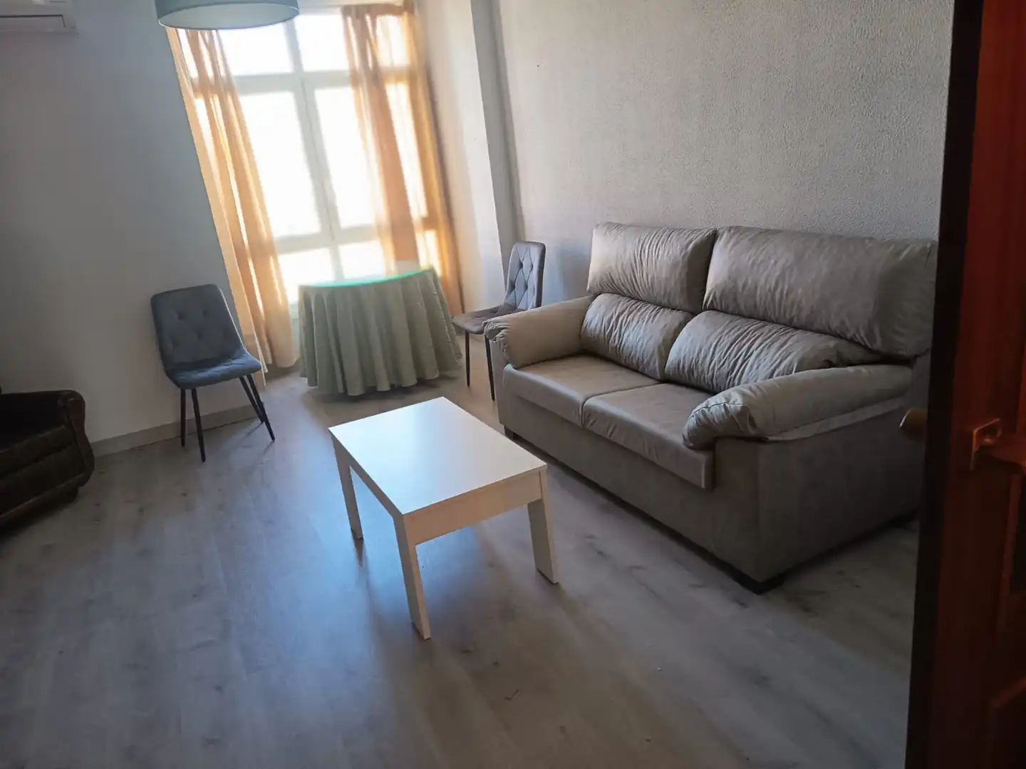Living room of Flat for rent in Malpartida de Plasencia  with Air Conditioner, Heating and Terrace
