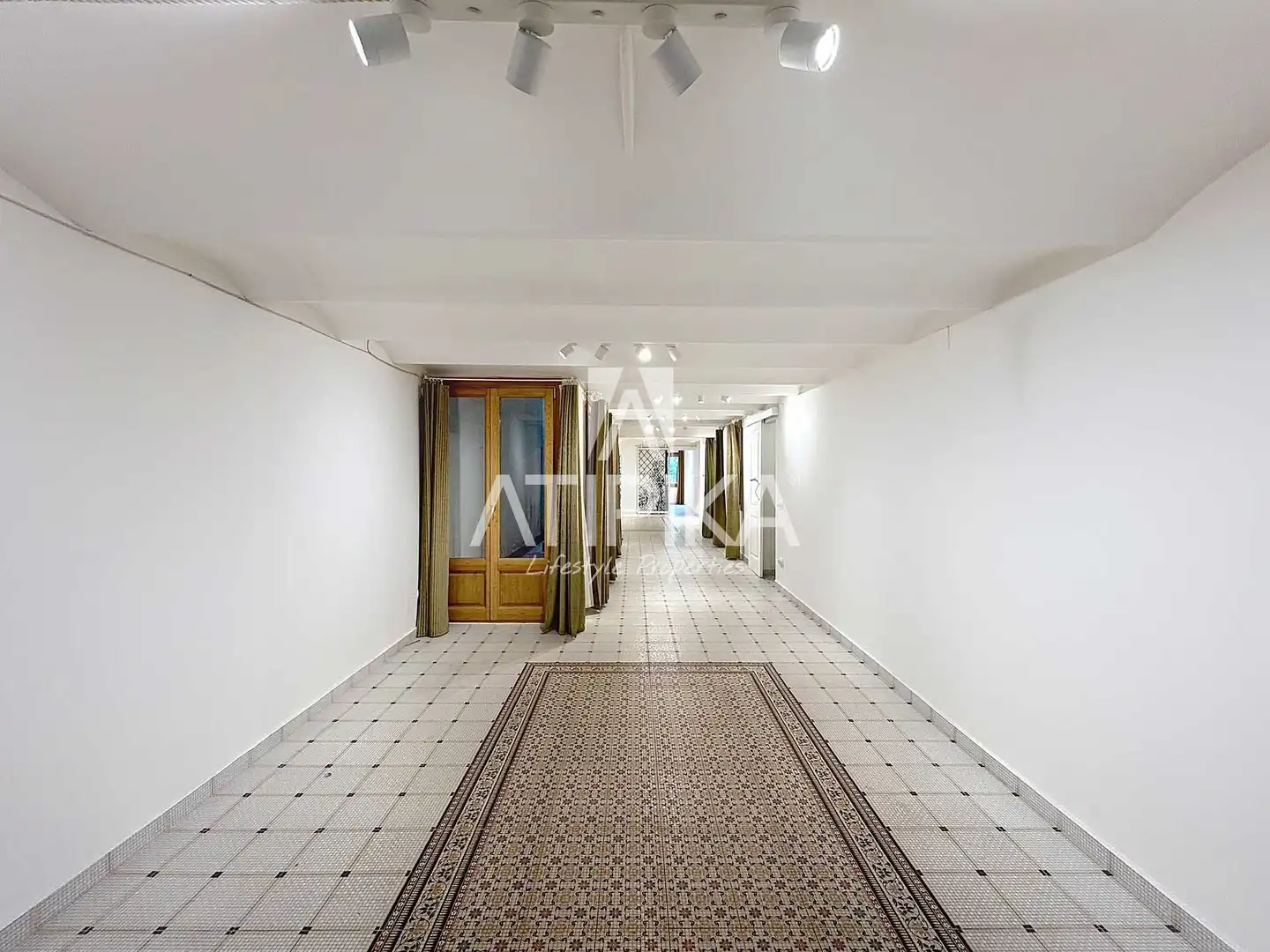 Duplexes for rent in Barcelona  with Air Conditioner, Terrace and Furnished