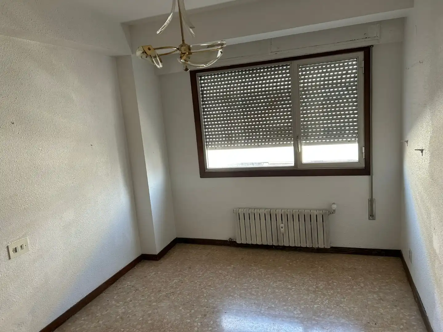 Bedroom of Flat for sale in Zaragoza  with Heating, Parquet flooring and Terrace