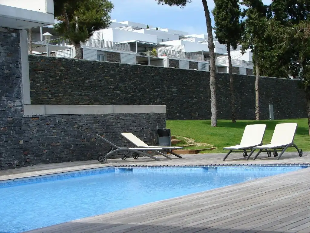 Schwimmbecken von Maisonette zum Verkauf in Sant Pere de Ribes mit Klimaanlage, Heizung und Privatgarten