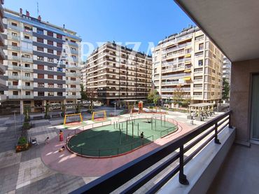 Appartement avec ascenseur à vendre à Avenida de Carlos I