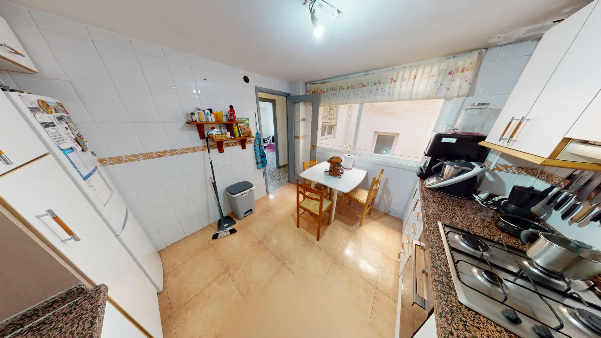 Küche von Wohnung zum Verkauf in Alicante / Alacant mit Terrasse, Möbliert und Ofen