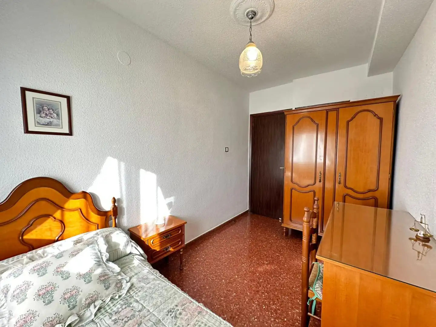 Flat for sale in Cartuja