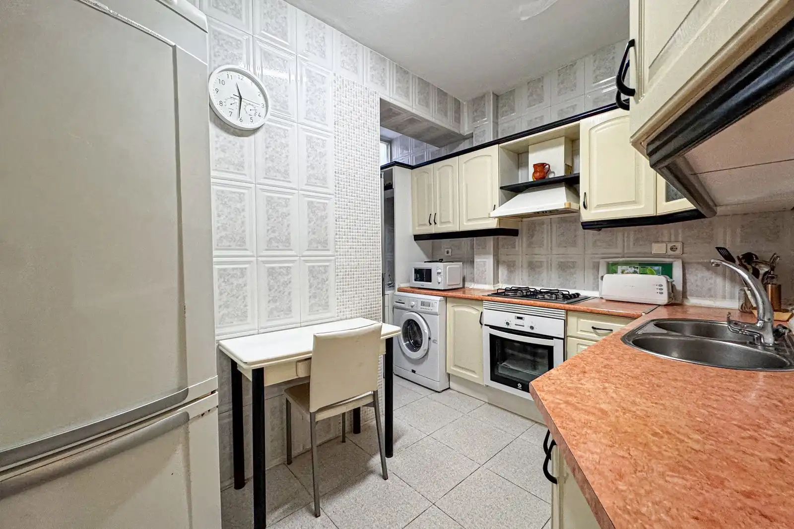 Kitchen of Flat for sale in Almería  with Air Conditioner, Heating and Terrace