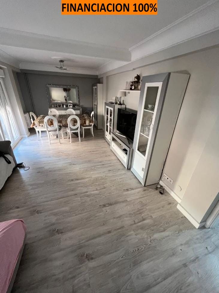 Sala d'estar de Pis en venda en  Zaragoza Capital amb Aire condicionat i Calefacció