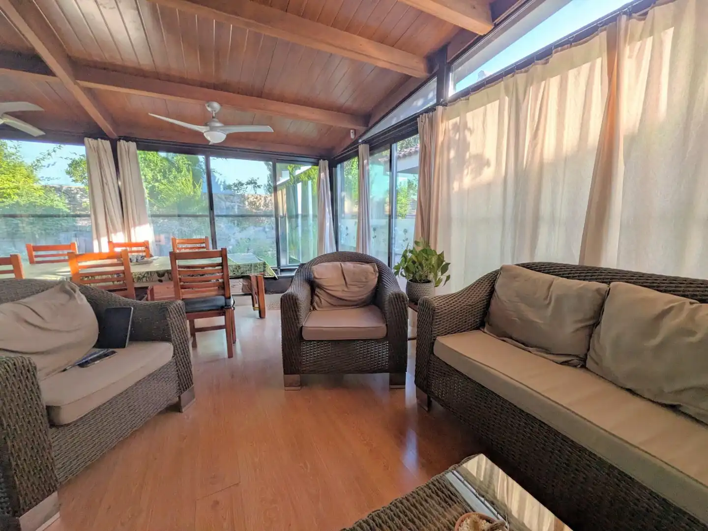Sala d'estar de Casa o xalet en venda en Valdeaveruelo amb Aire condicionat, Calefacció i Jardí privat