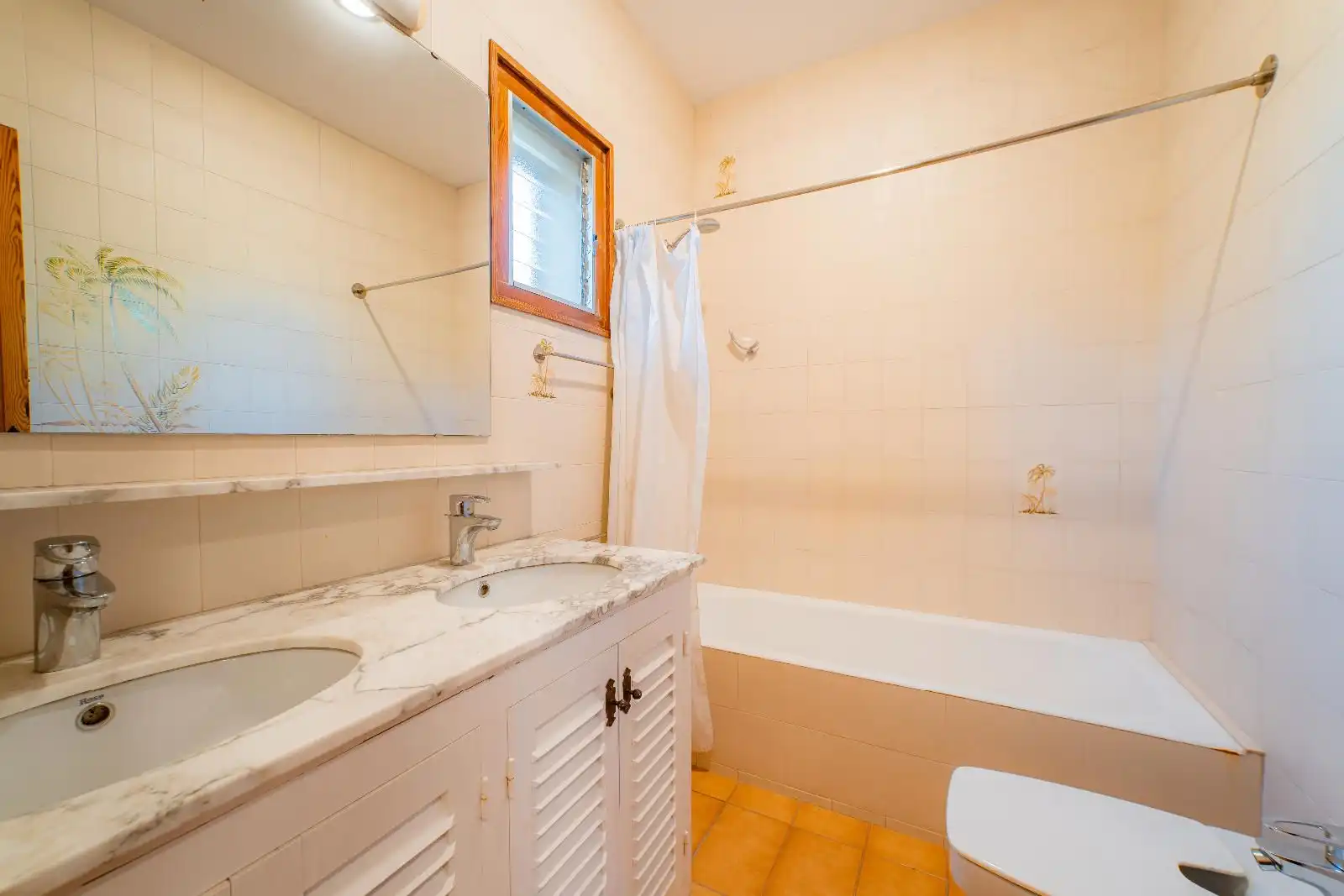 Baño de Finca rústica en venta en Argentona con Calefacción, Jardín privado y Terraza