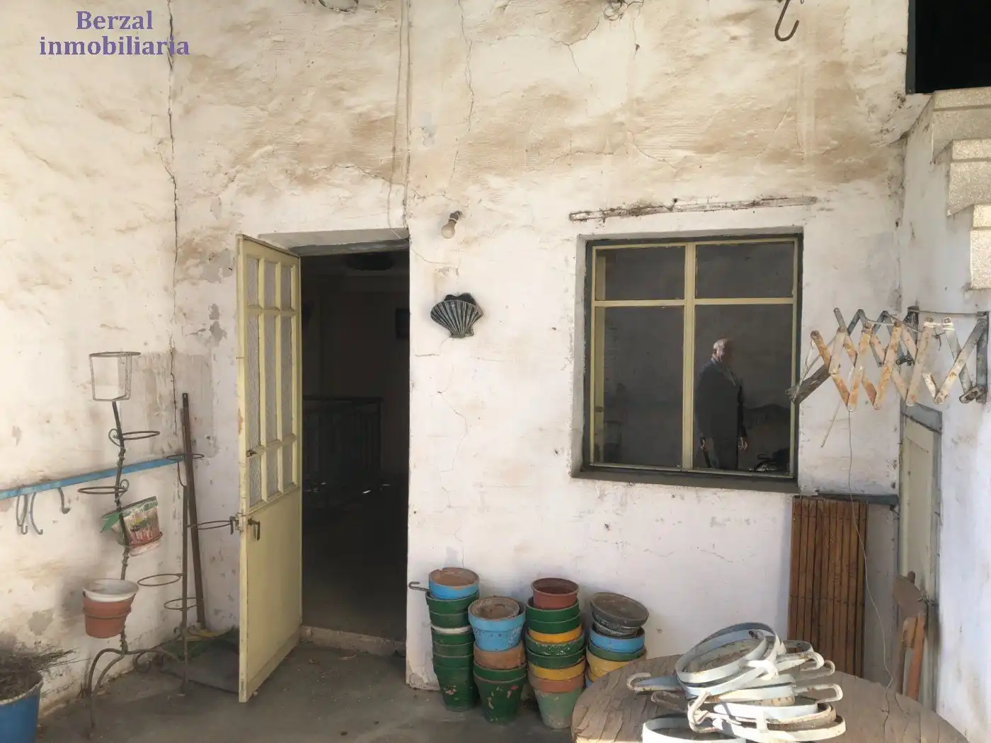 Exterior view of Country homes for sale in Baños de Río Tobía  with Terrace, Storage room and Balcony