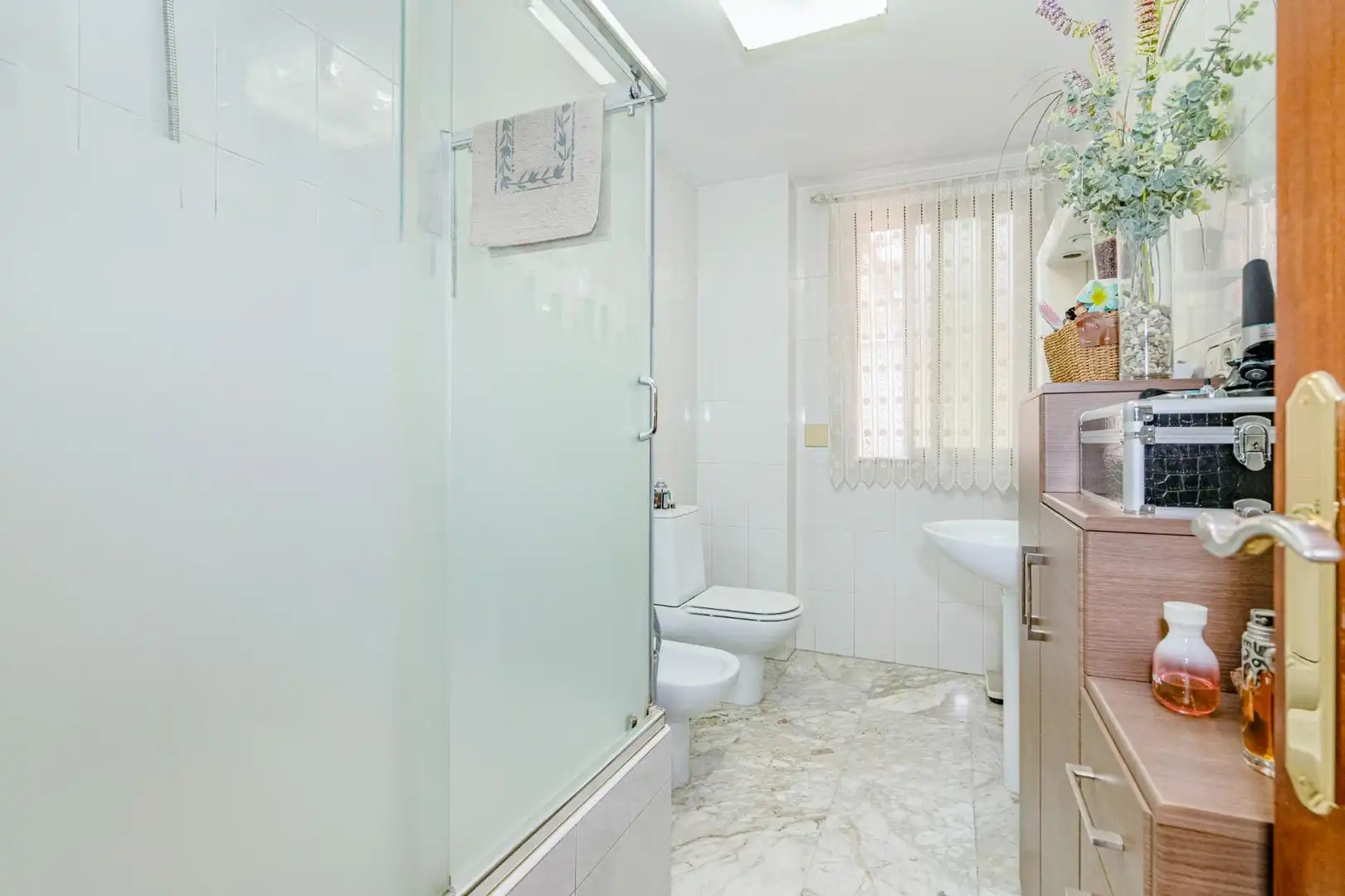 Badezimmer von Haus oder Chalet zum Verkauf in Maracena mit Terrasse, Möbliert und Balkon