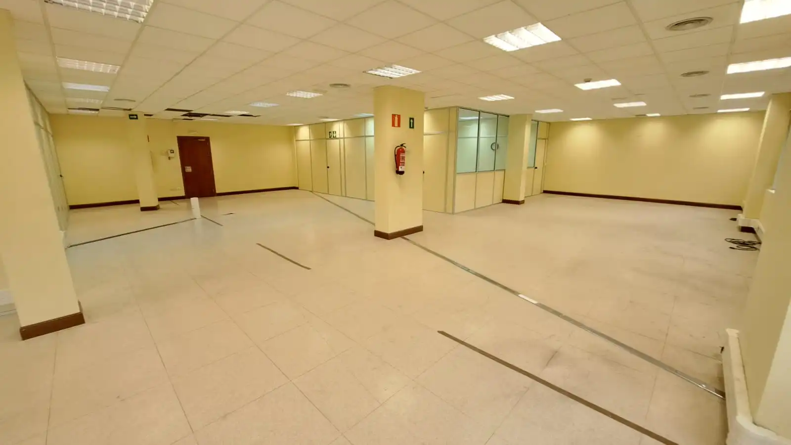 Oficina en venta en Derio con Aire acondicionado y Calefacción