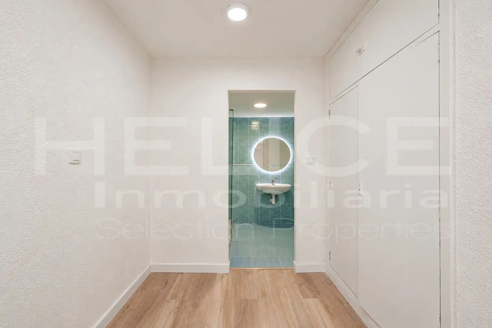 Baño de Piso en venta en Paterna con Aire acondicionado, Calefacción y Parquet