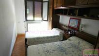 Bedroom of Flat for sale in Oviedo 