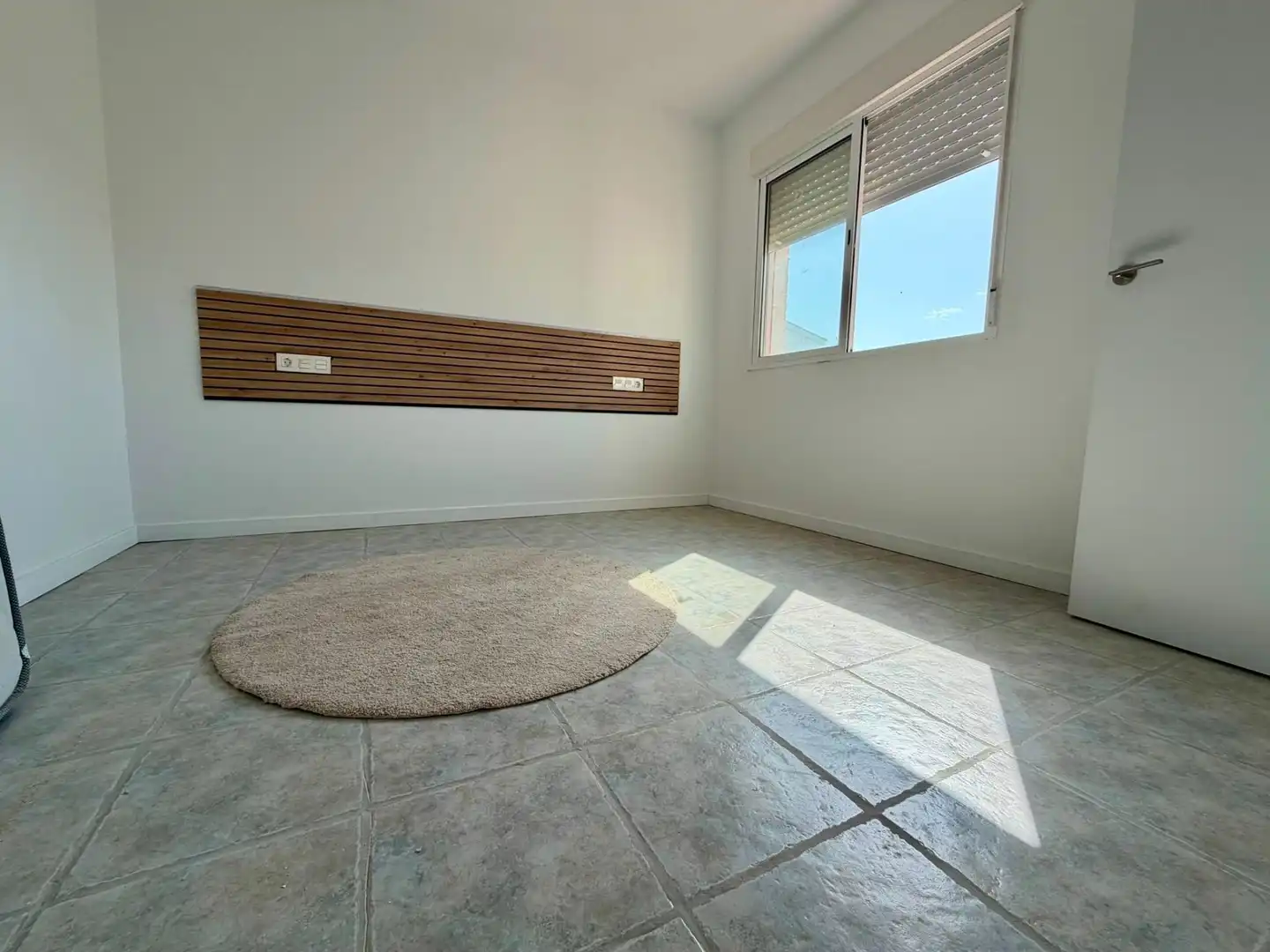 Bedroom of Flat for sale in Fuengirola  with Air Conditioner, Heating and Community pool