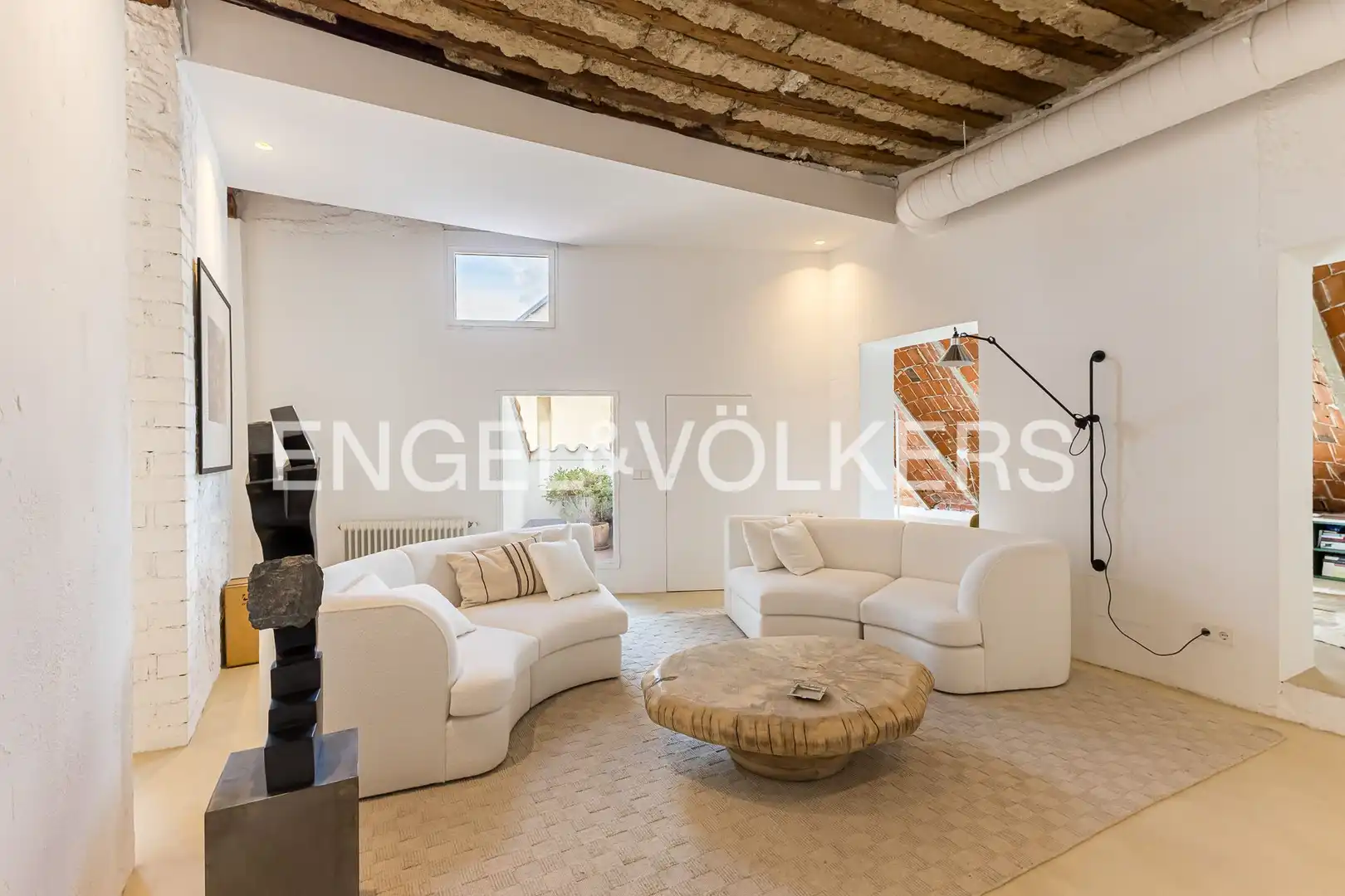 Sala d'estar de Àtic en venda en Madrid amb Aire condicionat, Calefacció i Terrassa