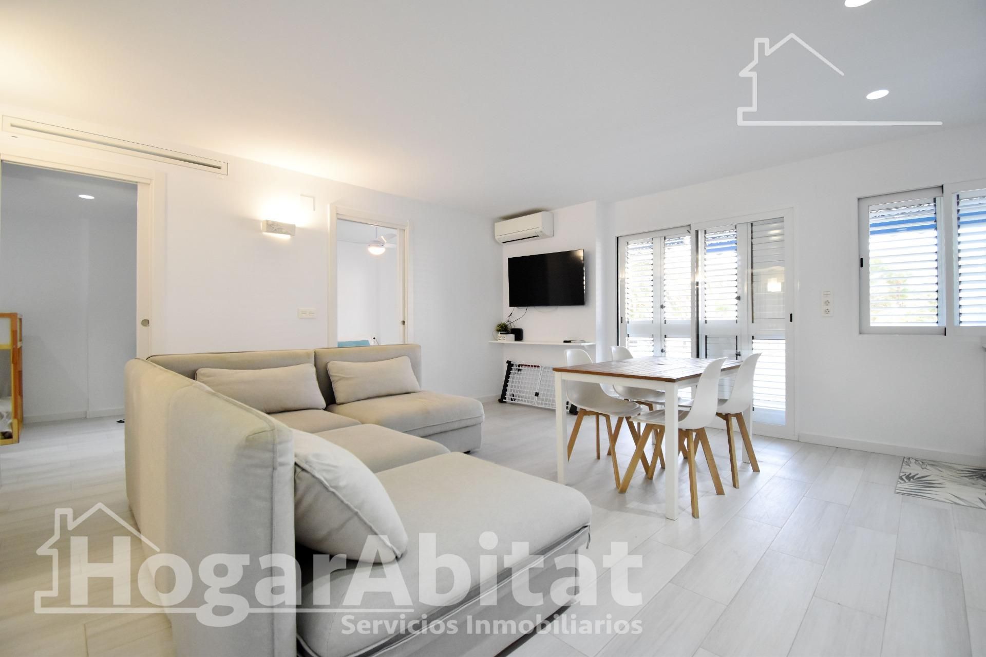 Sala d'estar de Pis en venda en Cullera amb Jardí privat, Terrassa i Moblat