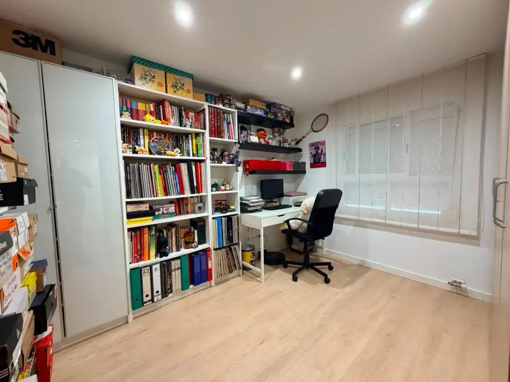 Flat for sale in Ripollet  with Parquet flooring and Terrace