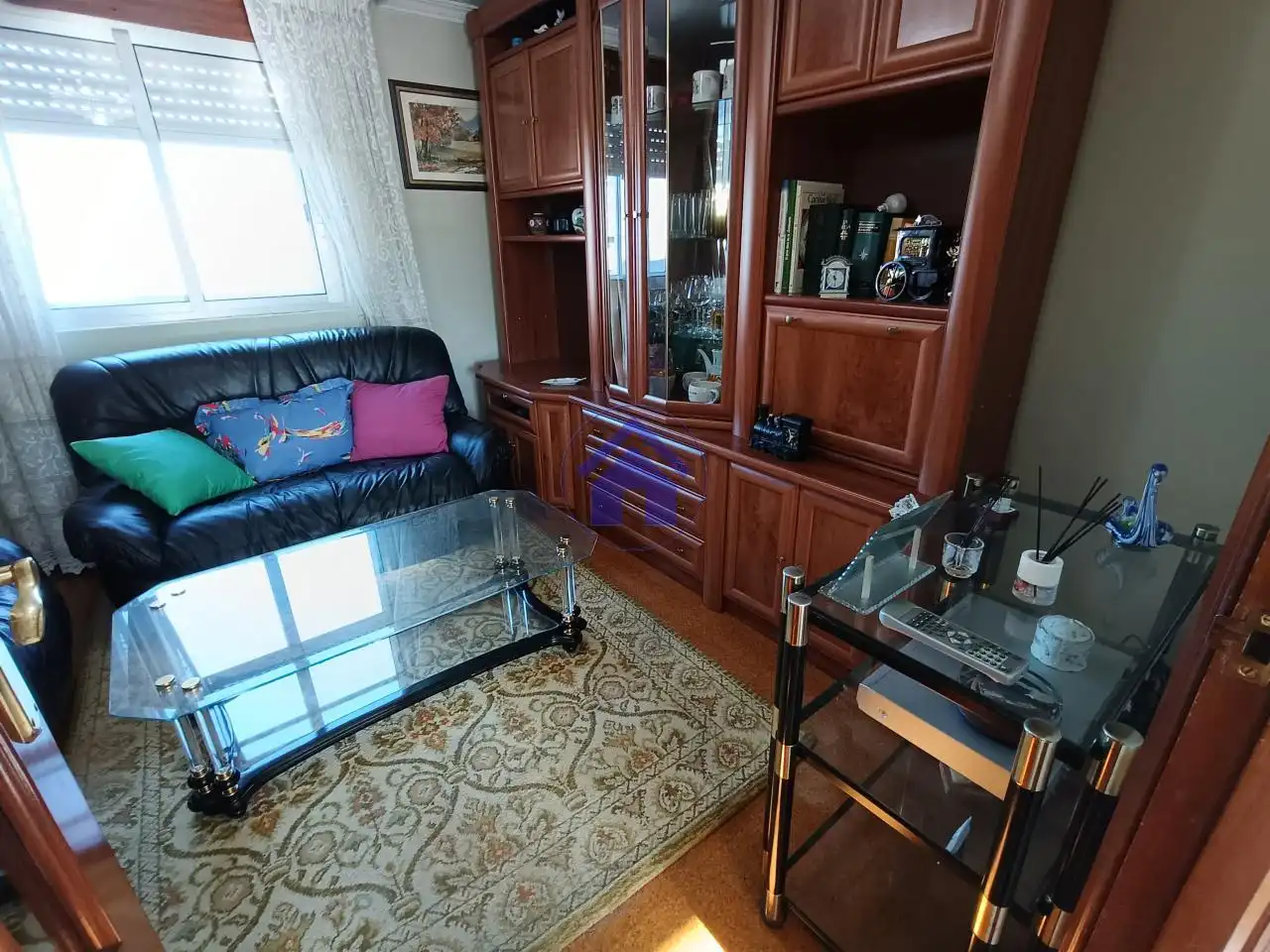Living room of Flat for sale in Vigo   with Heating, Parquet flooring and Furnished