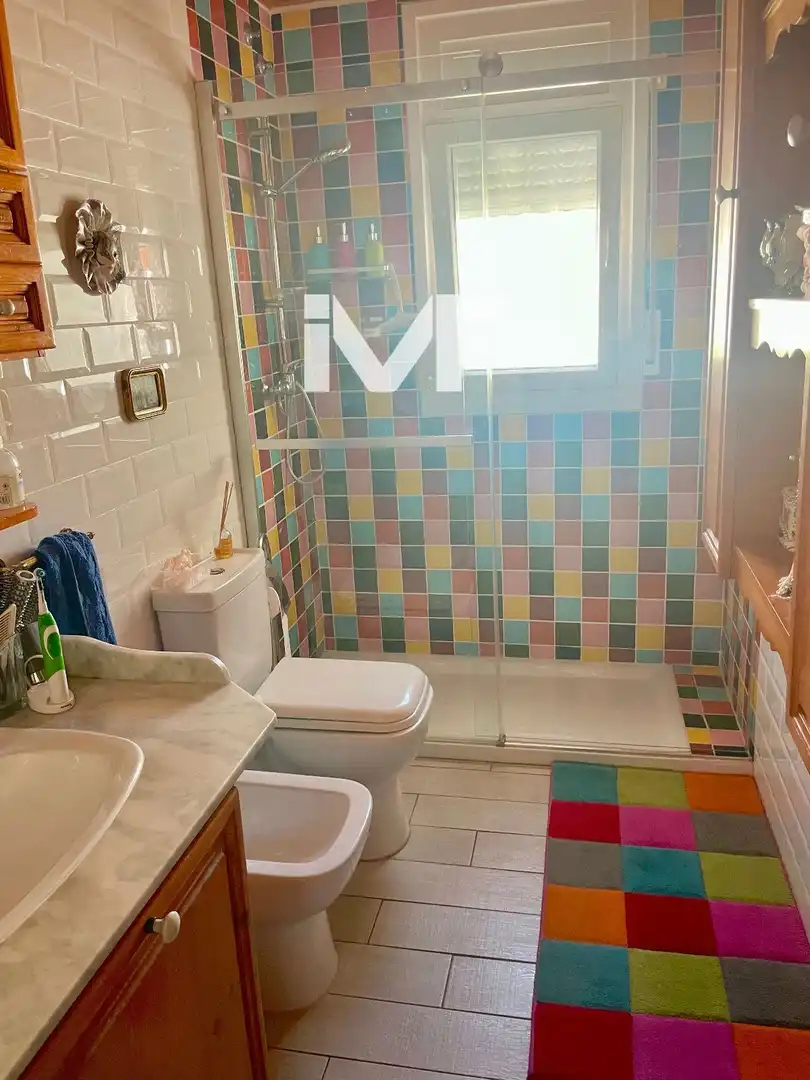Badezimmer von Haus oder Chalet zum Verkauf in Mont-roig del Camp mit Abstellraum