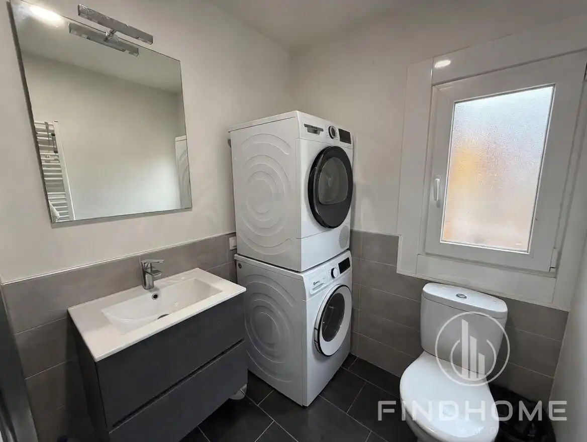 Bathroom of Detached homes for sale in Olot  with Heating, Private garden and Terrace