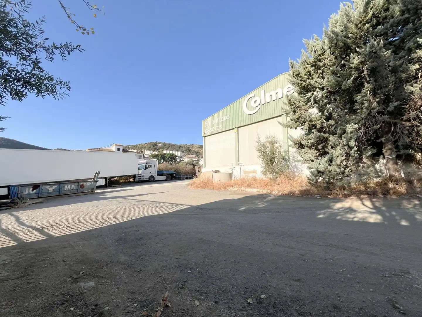 Vista exterior de Edifici en venda en Málaga