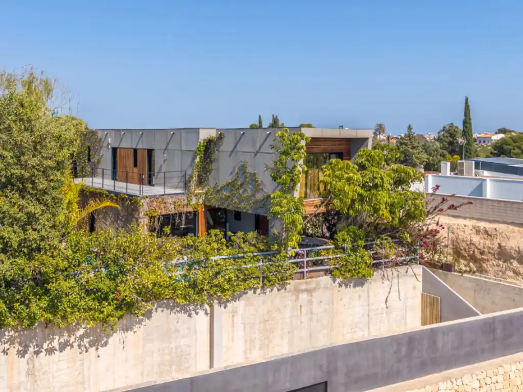 Vista exterior de Casa o xalet en venda en Sant Joan d'Alacant amb Aire condicionat, Terrassa i Piscina