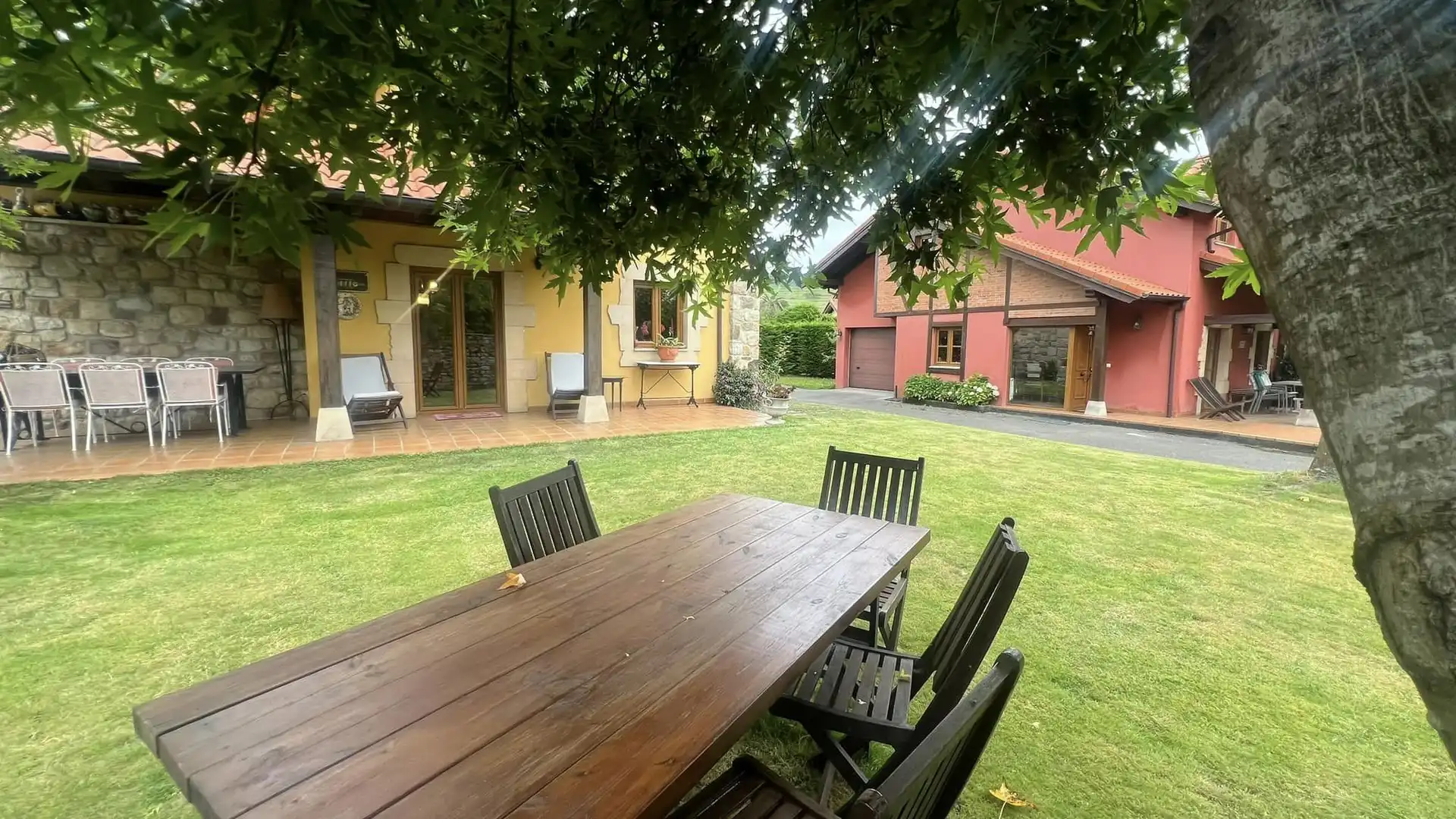 Terrasse von Haus oder Chalet zum Verkauf in Suances mit Heizung, Privatgarten und Parkett