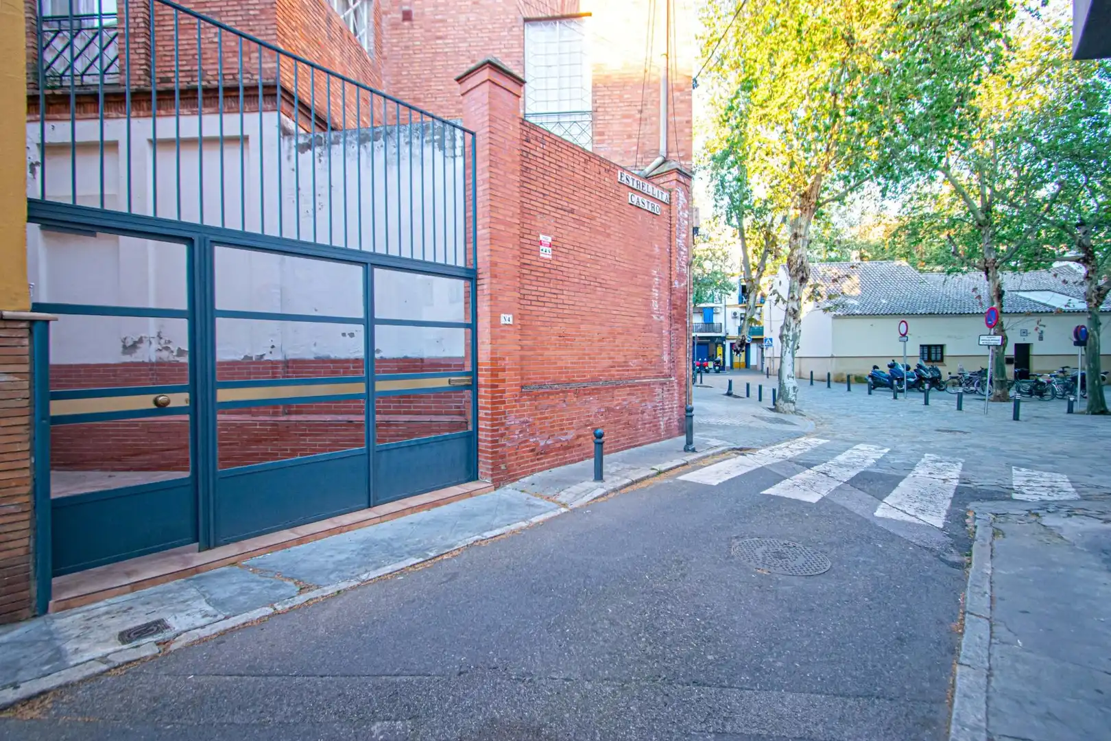 Vista exterior de Apartamento en venta en Sevilla con Aire acondicionado, Calefacción y Amueblado