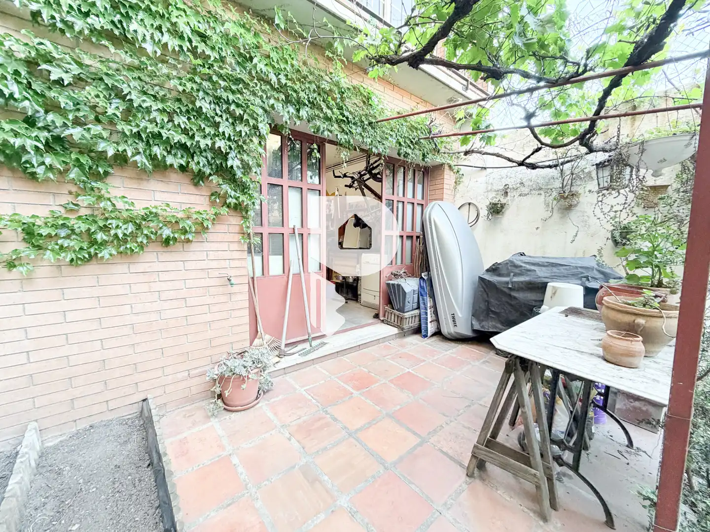 Jardín de Casa adosada en venta en Sant Vicenç Dels Horts con Aire acondicionado, Calefacción y Jardín privado