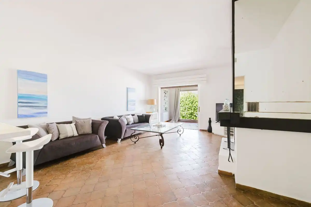 Piso con terraza en venta en Nueva Andalucía, imagen 5