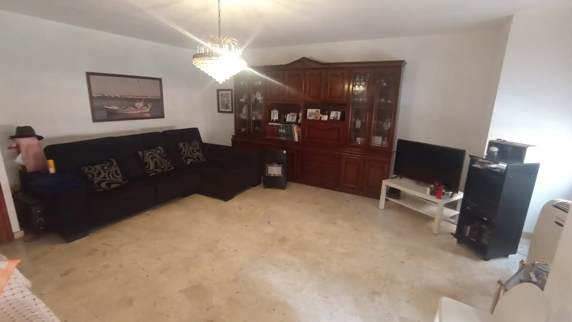 Sala d'estar de Edifici en venda en Cambrils amb Alarma