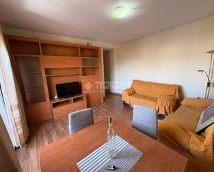 Living room of Flat to rent in La Zubia  with Heating and Balcony