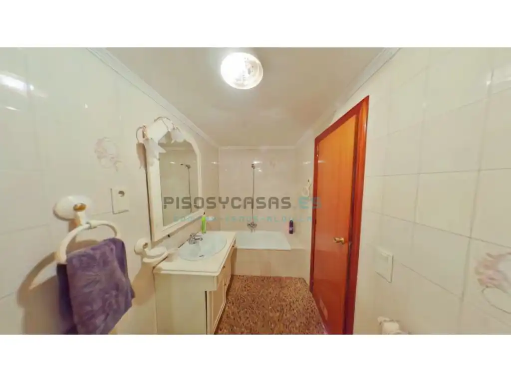 Baño de Apartamento en venta en Tarazona con Balcón
