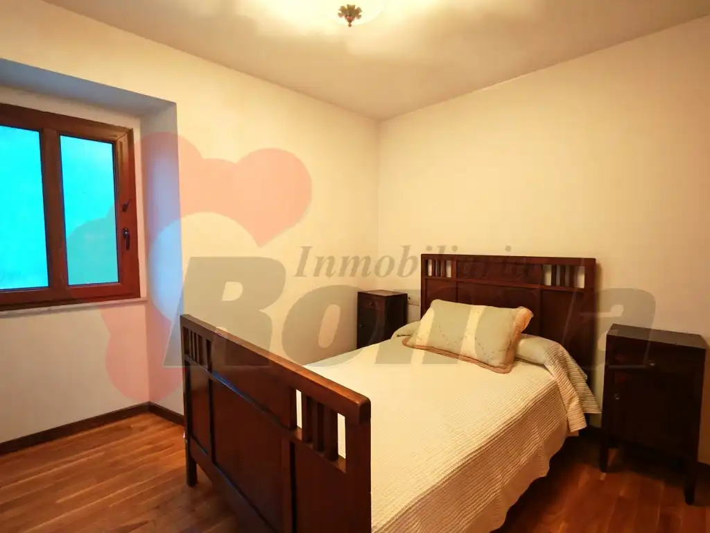 Habitación de Casa o chalet en venta en O Corgo  