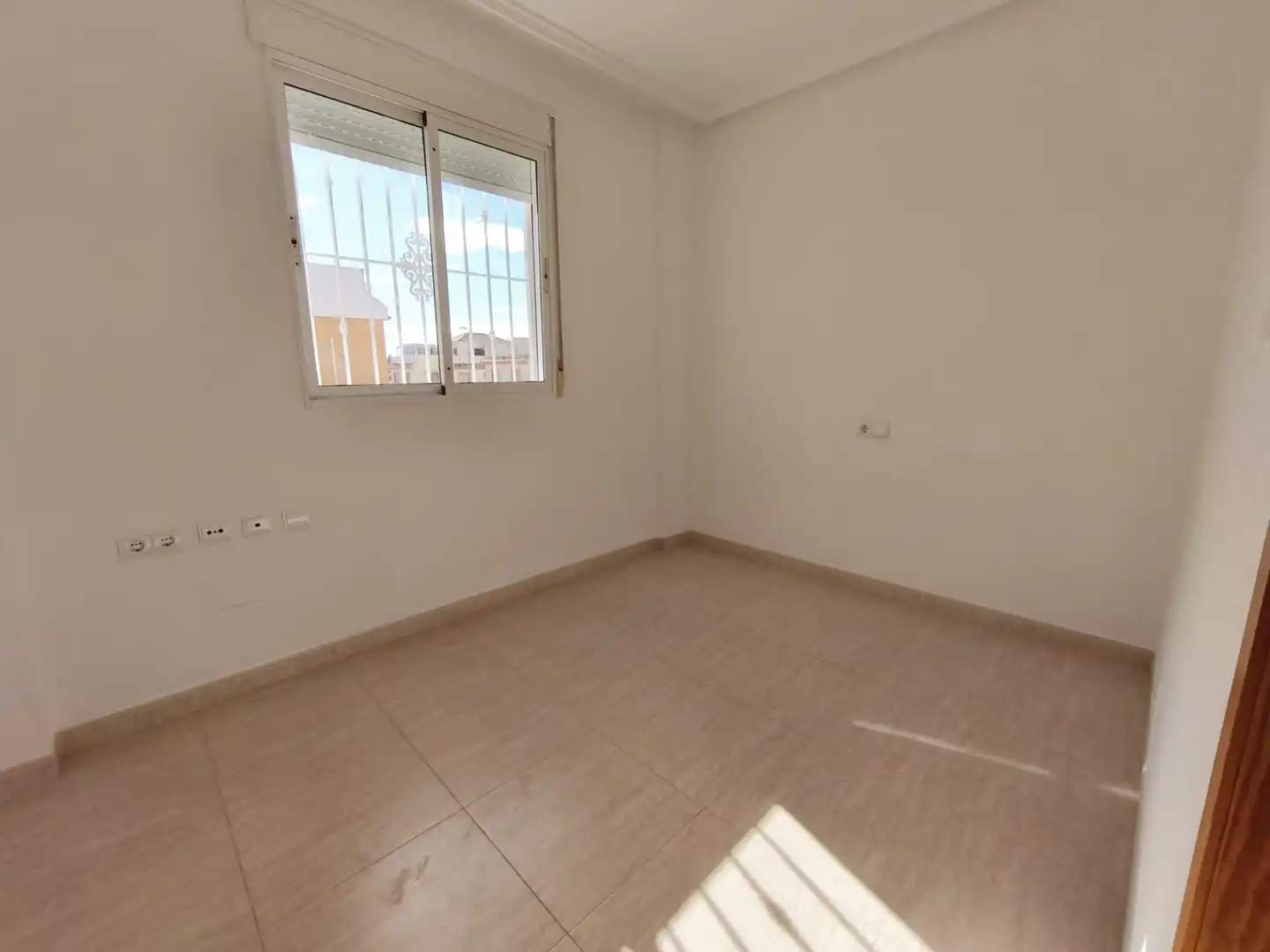 Dormitori de Casa o xalet en venda en Rojales amb Jardí privat, Terrassa i Piscina