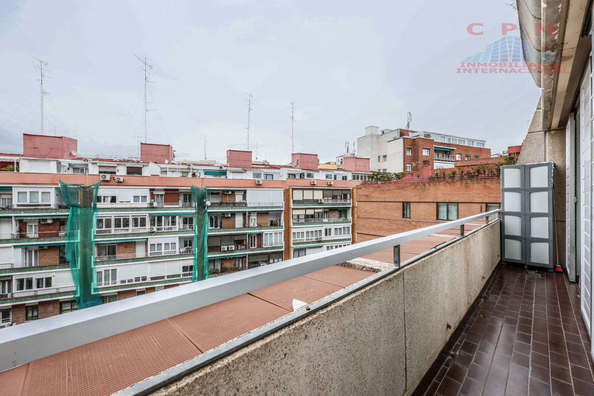 Terrace of Flat to rent in  Madrid Capital  with Air Conditioner, Heating and Parquet flooring