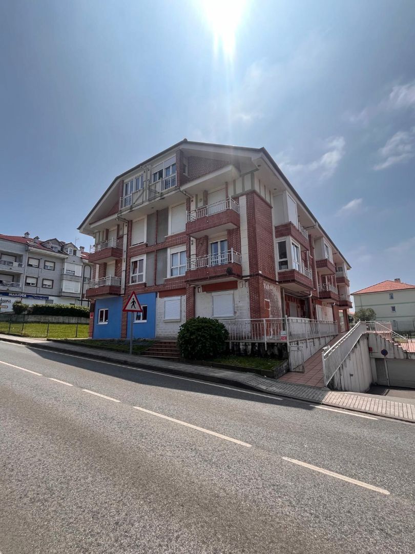 Exterior view of Flat to rent in Meruelo  with Heating, Terrace and Furnished