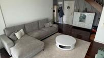 Sala d'estar de Dúplex en venda en Torrelavega  amb Calefacció, Traster i Balcó