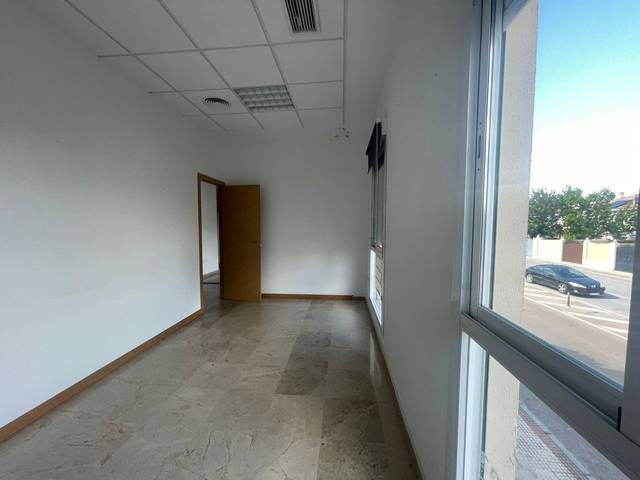 Oficina en Alquiler en Castilleja de la Cuesta