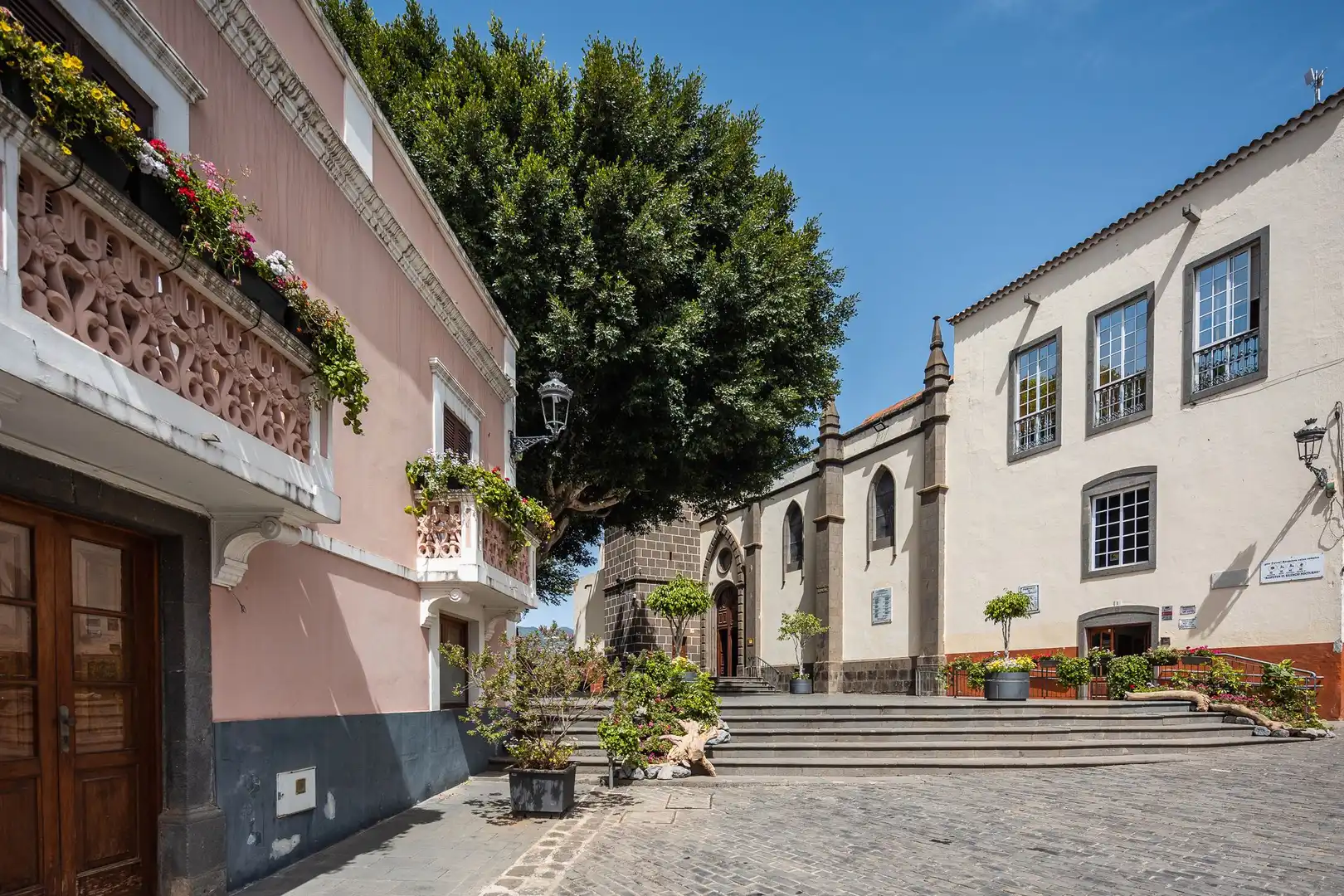 Buildings for sale in Calle José Antonio Primo de Rivera, 15, Casco Urbano