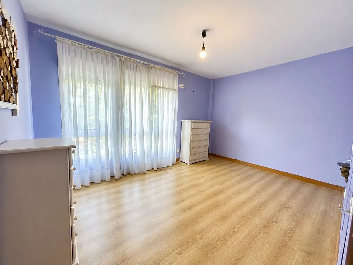 Habitación de Piso en venta en Colindres con Calefacción, Amueblado y Balcón