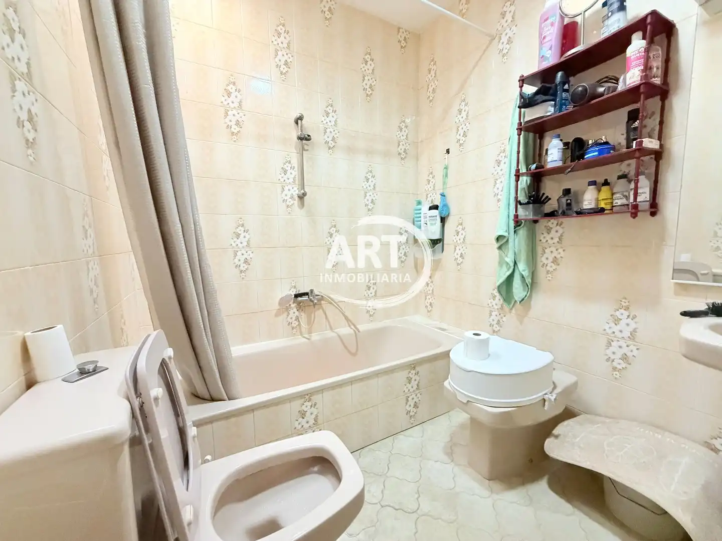 Baño de Piso en venta en Benissanó con Terraza