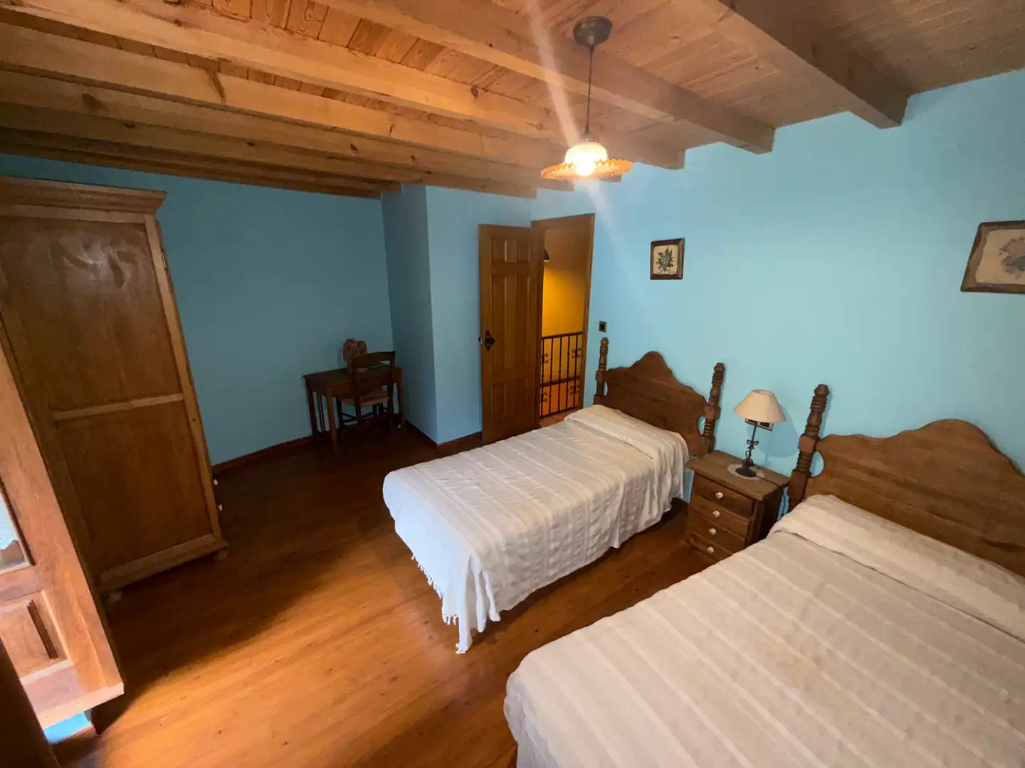 Habitación de Finca rústica en venta en Barjas con Calefacción, Amueblado y Balcón
