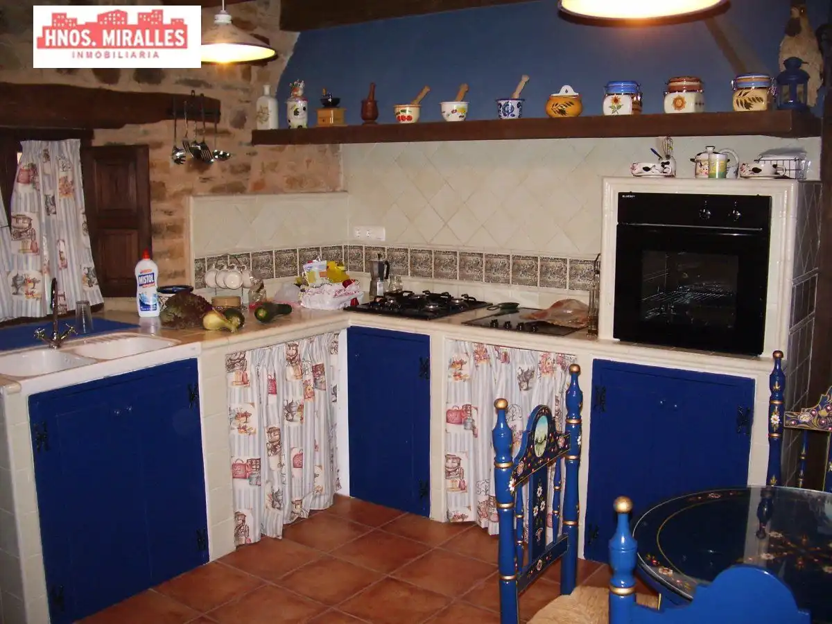 Cocina de Casa o chalet en venta en Santiago Millas con Amueblado