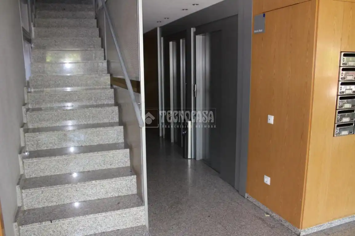 Piso en venta en Azuqueca de Henares con Aire acondicionado, Calefacción y Piscina comunitaria