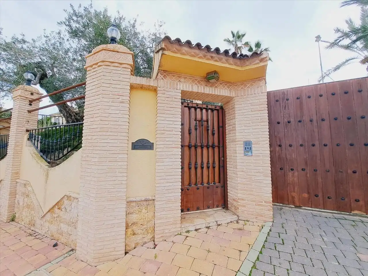 Chalet con piscina en venta en Calle de las Islas Medas 7