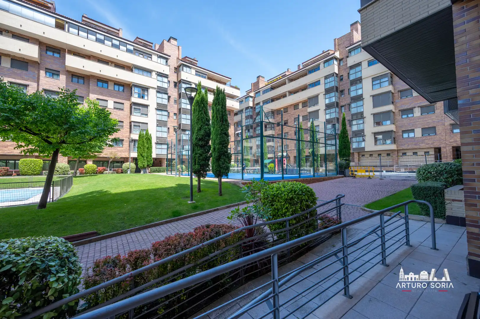 Vista exterior de Piso en venta en Rivas-Vaciamadrid con Aire acondicionado, Calefacción y Trastero